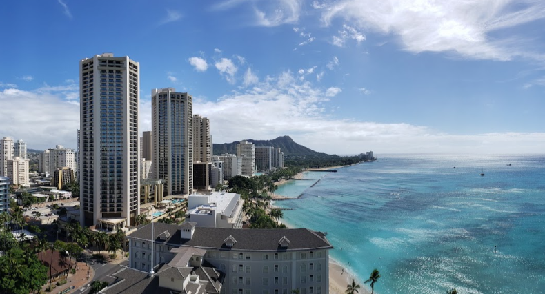 Ocean view over Waikiki with Diamond Head in the distance